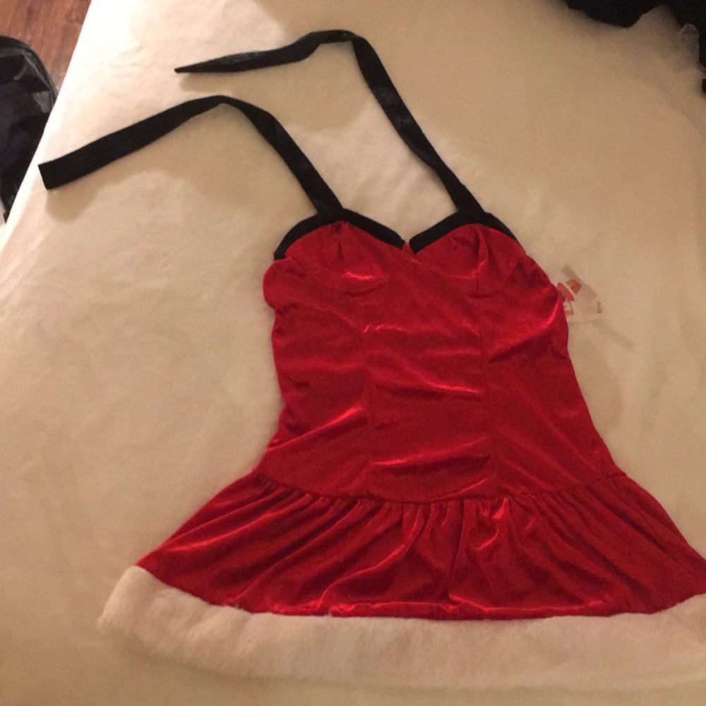 NEW! Sexy santa outfit!